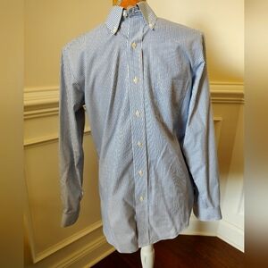 Brooks Brothers Milano non-iron navy and white button down cotton shirt. Med